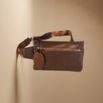 375_MARRON_FONCE_face_avant_Graine_STRAPE_ARTISANALE_1_marketing_20260619_154348.jpg