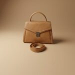 384_BLANC_face_avant_LISSE_CUIR_1_marketing_20260618_205643.jpg